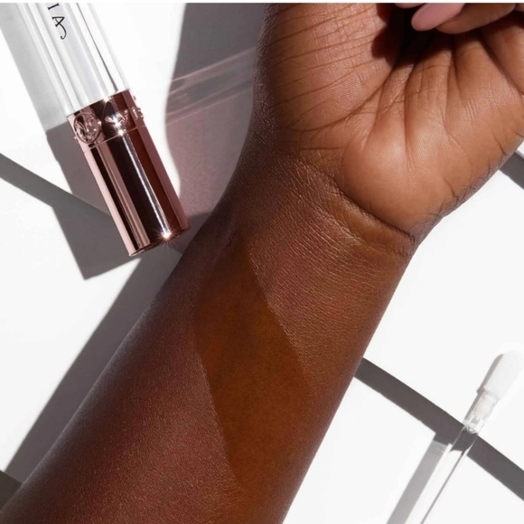 Anastasia Beverly Hills Crystal Clear Lip Gloss - Picture 14 of 16